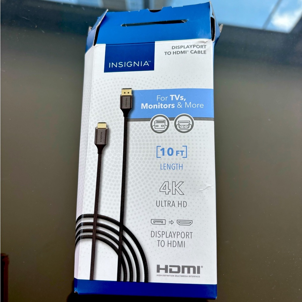 NWT - Displayport to HDMI Cable 10 ft
